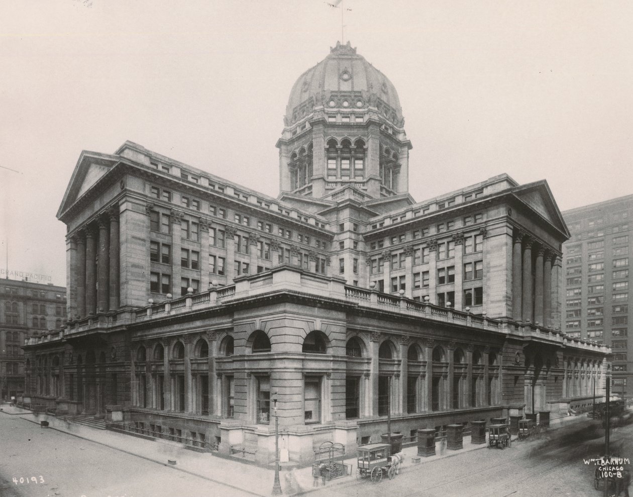 Uitzicht op het Chicago Federal Building, 1906 door William T. Barnum