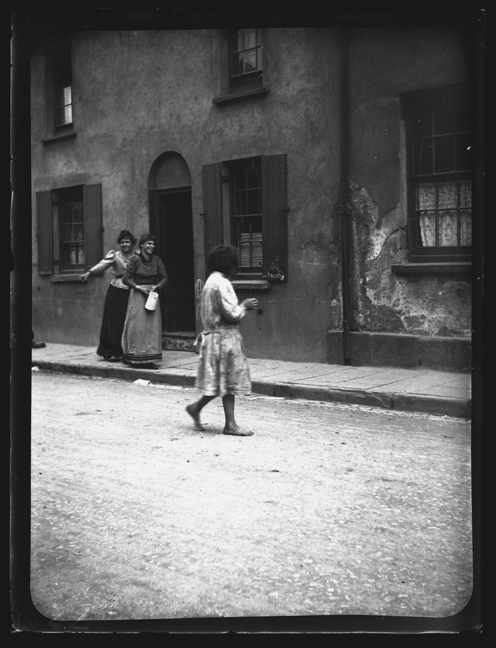 Mary Ann Straat, Cardiff, 1893 door William Booth