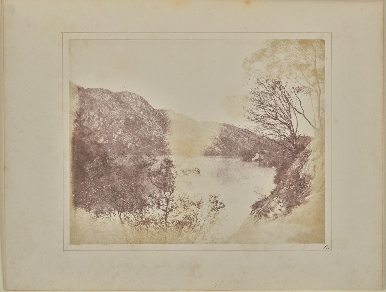 Gat Katrine door William Henry Fox Talbot