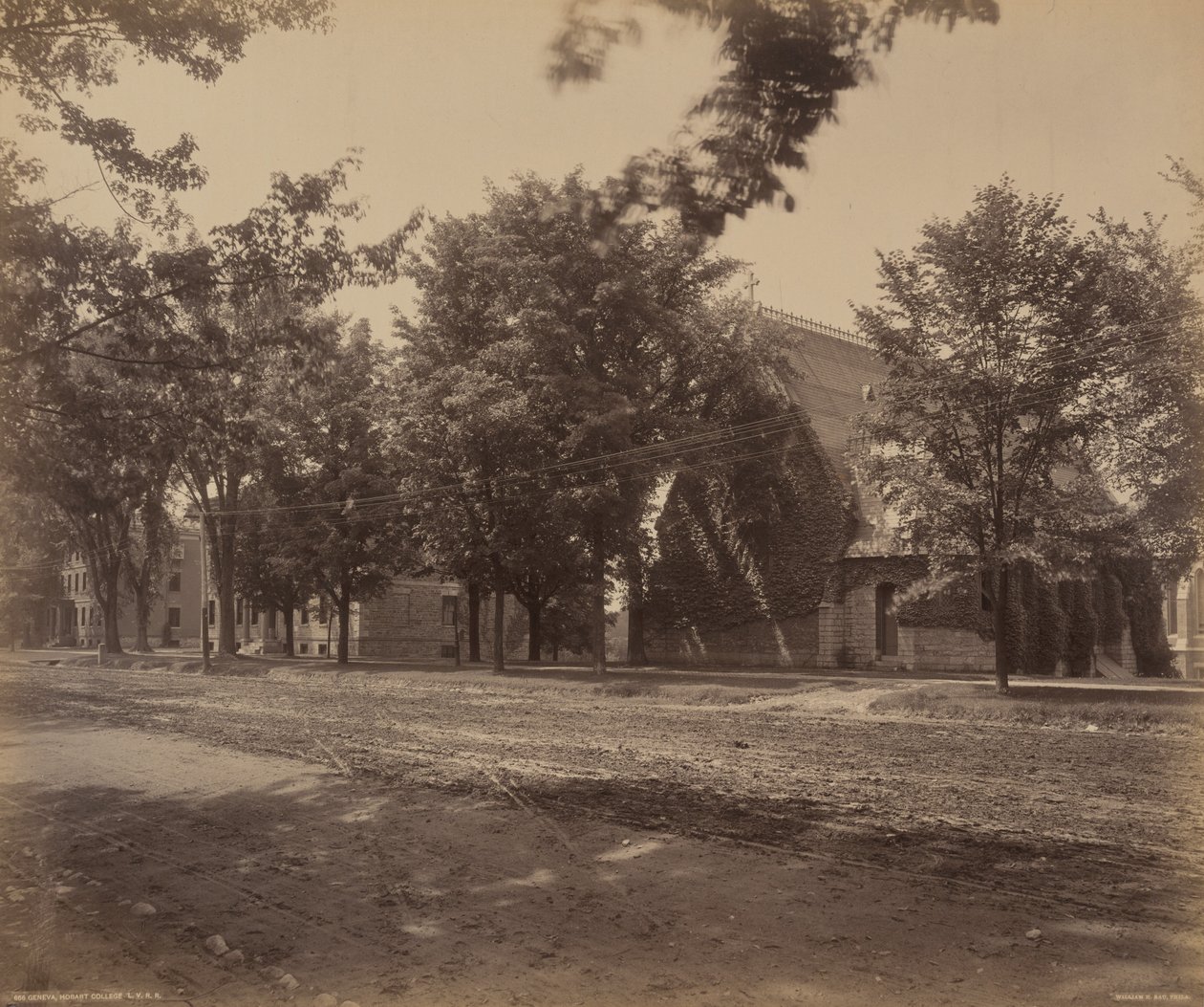 Genève, Hobart College,c. 1895 (foto) door William Herman Rau