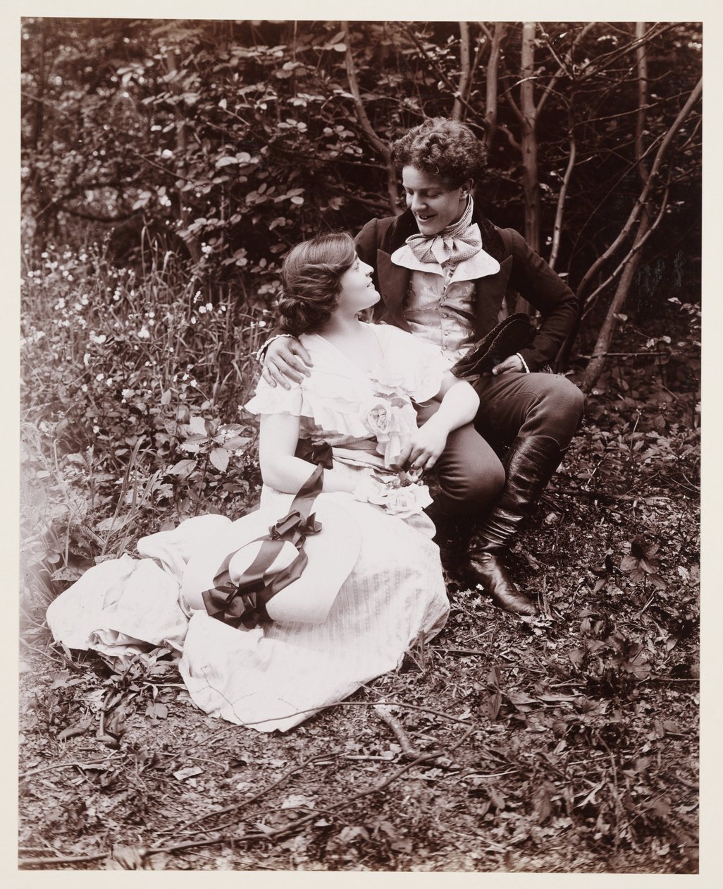 Edwardiaans portret, stel in 19e-eeuwse kleding door John Pardon