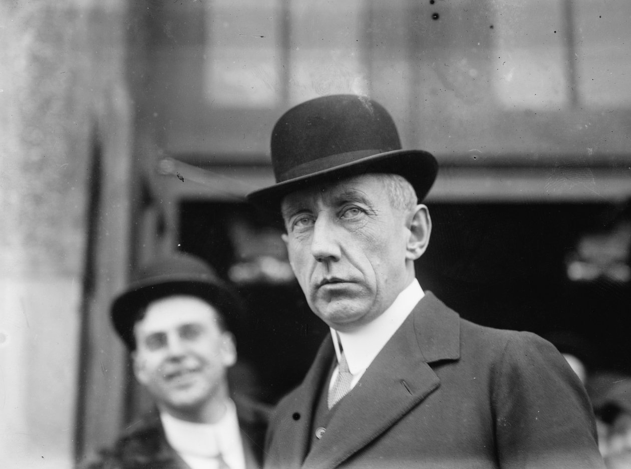 Roald Amundsen, ca. 1900 door . .