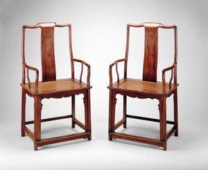 Stoelen met doorlopende jukruggen, ca. 1600
