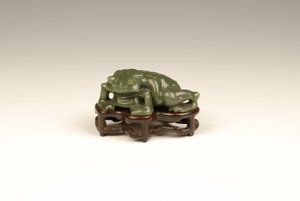 Paddebeeldje (jade)