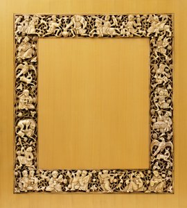 Gesneden ivoren plaquette uit Fatimid, Egypte
