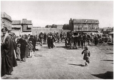 Het Bazaarsplein in Basra, Irak, 1925 door A. Kerim