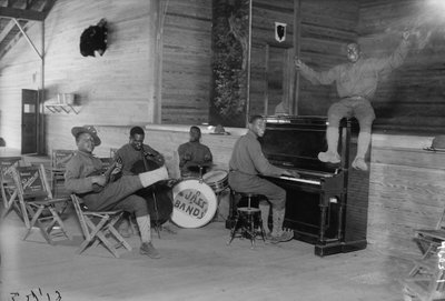 US Army Jazz Band, 1914-18 door American Photographer