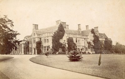 Hannington Hall, Wilts (zwart-wit foto) door English Photographer