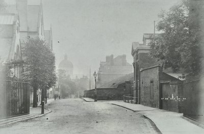 Highgate Boog: westelijke benadering, 1896 door English Photographer