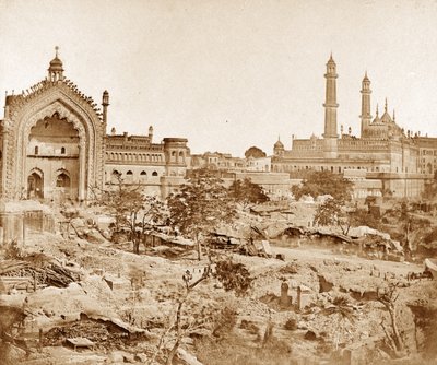 Room-i-darwazar of de Constantinopelpoort, Lucknow door Felice Beato