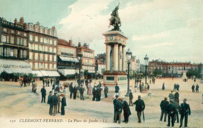 Clermont-Ferrand, La Place De Jaude door French Photographer