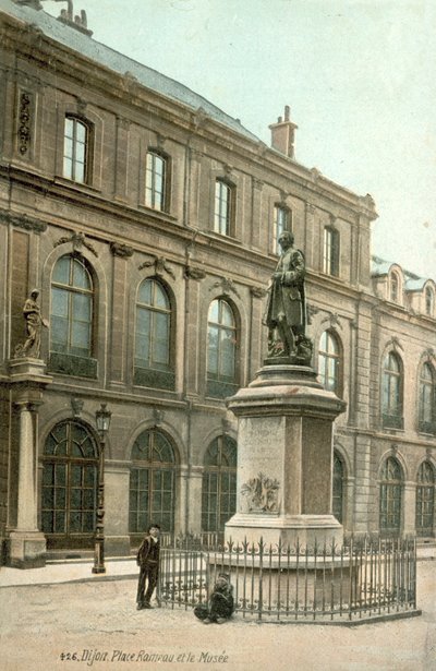 Dijon, Frankrijk, Place Rameau, het museum door French Photographer