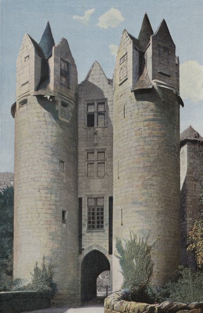 Montreuil-Bellay, Oud Kasteel, De grote Chatelet door French Photographer