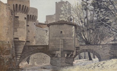 Pernes, Notre-Dame poort en Kapel door French Photographer