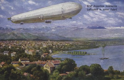 Luchtschip van graaf Ferdinand von Zeppelin in vlucht door German School