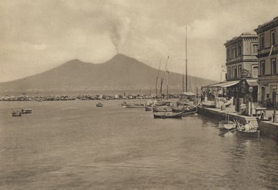 Napels: S Lucia Col Vesuvio door Italian Photographer