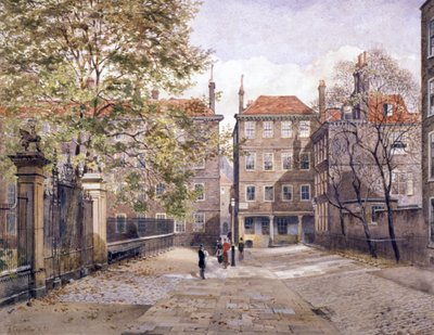 Field Court, Gray