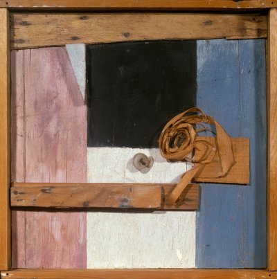 Merzbeeld met kaars door Kurt Schwitters