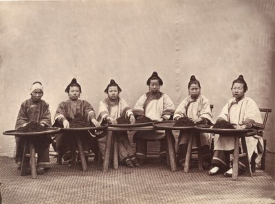 Thee plukken, ca. 1869 door Lai Fong.