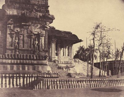 Tanjore: Grote Pagode, Ingang naar Buiten Kijken door Linnaeus Tripe