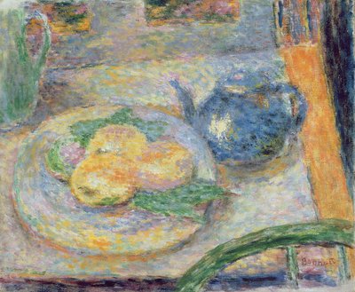 Stilleven met theepot door Pierre Bonnard