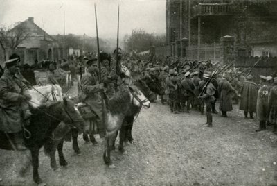 Een Kozakkenpatrouille en Russische infanterie door Unbekannt