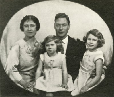 Een familiegroep, ca. 1933, 1937 door Unbekannt