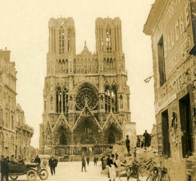 Kathedraal van Reims, Reims, Noord-Frankrijk, ca. 1914-ca. 1918 door Unbekannt