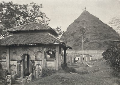 Ruwanwali Dagoba in Anuradhapura. Oostzijde, 1926 door Unbekannt