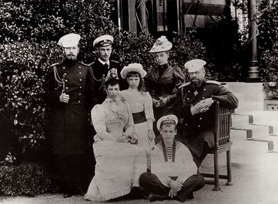 De Russische keizerlijke familie, ca. 1892-ca. 1894 door Unbekannt