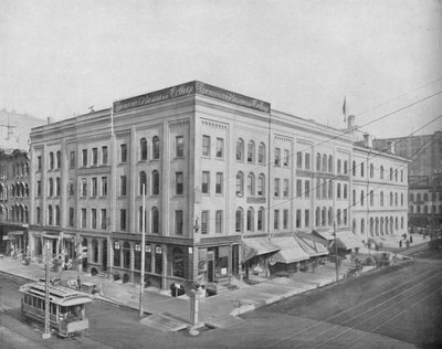 Wisconsin Street en Broadway, Milwaukee, Wisconsin, ca. 1897 door Unbekannt