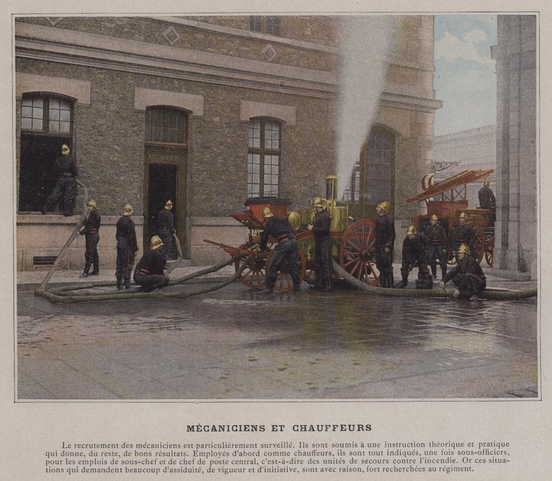 Mechaniciens en chauffeurs door (after) French Photographer