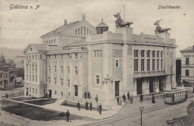 Theater, Gablonz an der Neisse, Oostenrijk door Austrian Photographer