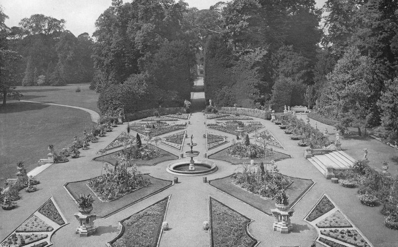 De Italiaanse Tuin door Charles Latham