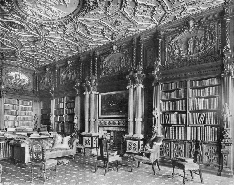 De Bibliotheek door Charles Latham