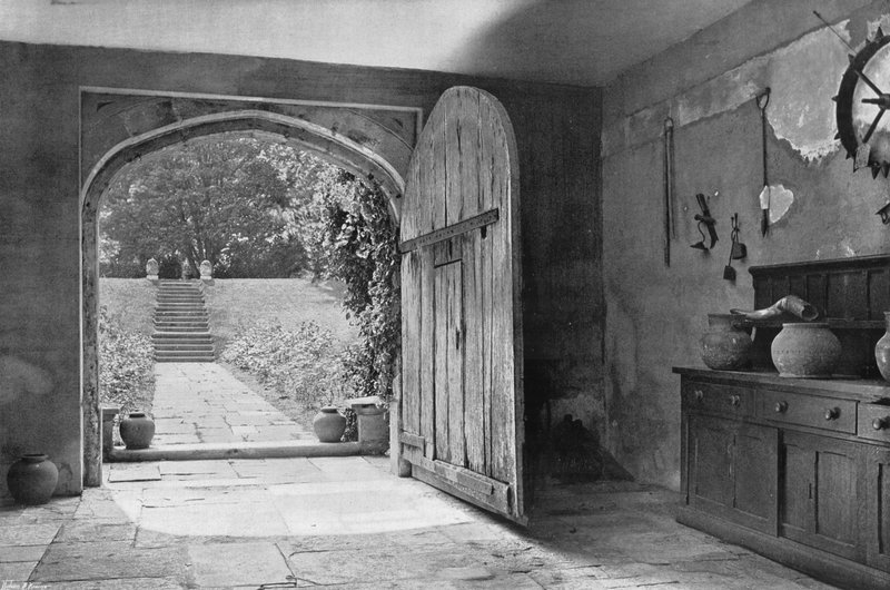 Naar de westelijke tuin door Charles Latham