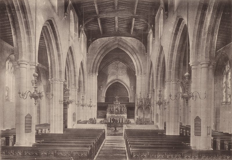 Arundel: Interieur van de Parochiekerk door English Photographer