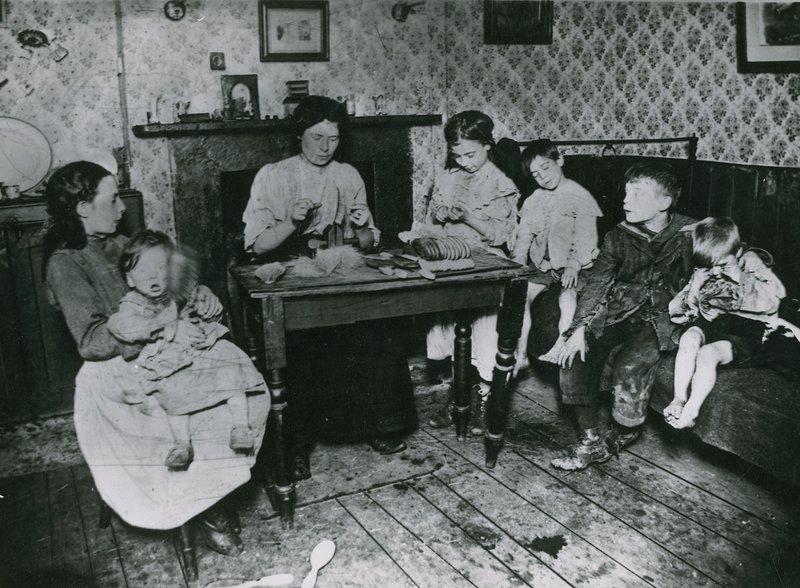 Kinderarmoede, Londen door English Photographer