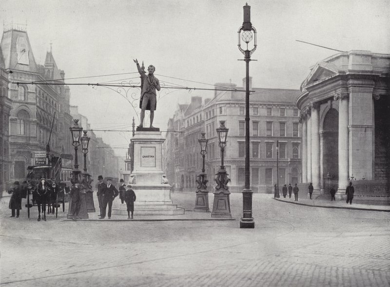 College Green, Dublin, met het Grattan Standbeeld door English Photographer