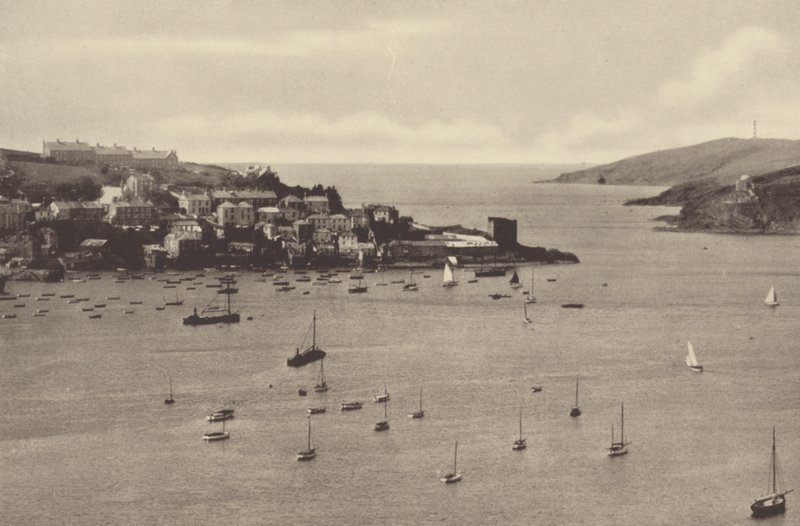 Fowey, Batterij en Polruan Toren door English Photographer