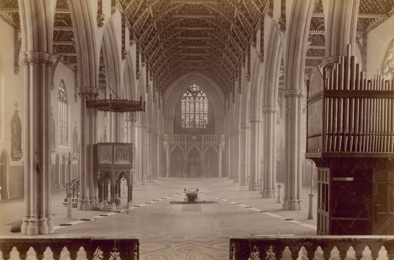 Interieur van de St. George