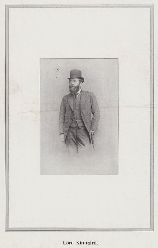 Lord Kinnaird door English Photographer