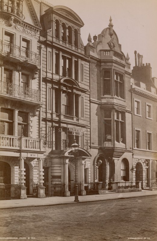 Marlborough Club, Londen door English Photographer