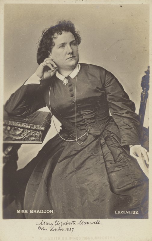 Mary Elizabeth Braddon door English Photographer