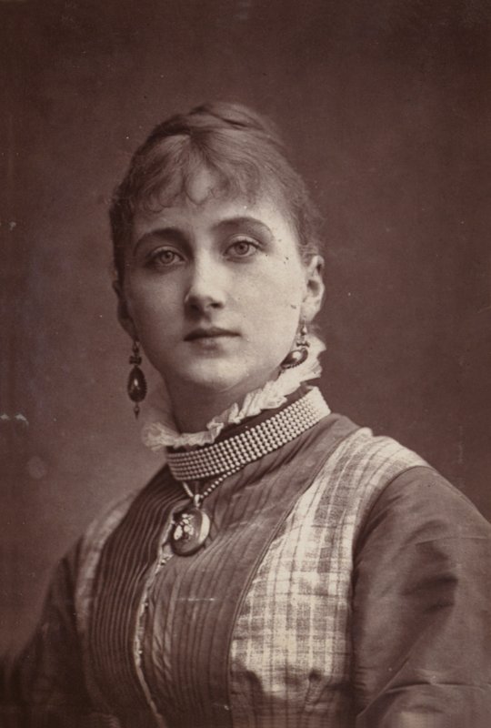Maud Branscombe door English Photographer