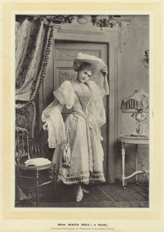 Miss Maud Hill: een Studie door English Photographer