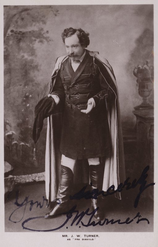 J W Turner als Fra Diavolo door English Photographer