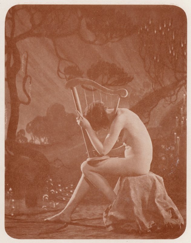 Nudistische kunst: Hart snaren door English Photographer
