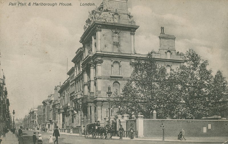 Pall Mall en Marlborough House door English Photographer