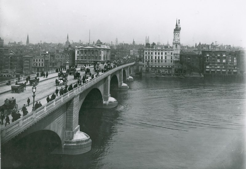 Foto van London Bridge door English Photographer